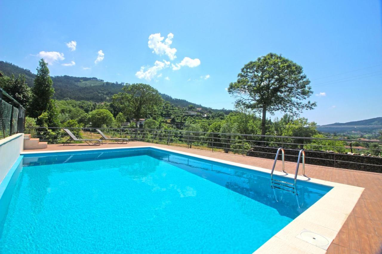 Casa Roupar Villa Terras de Bouro Bagian luar foto